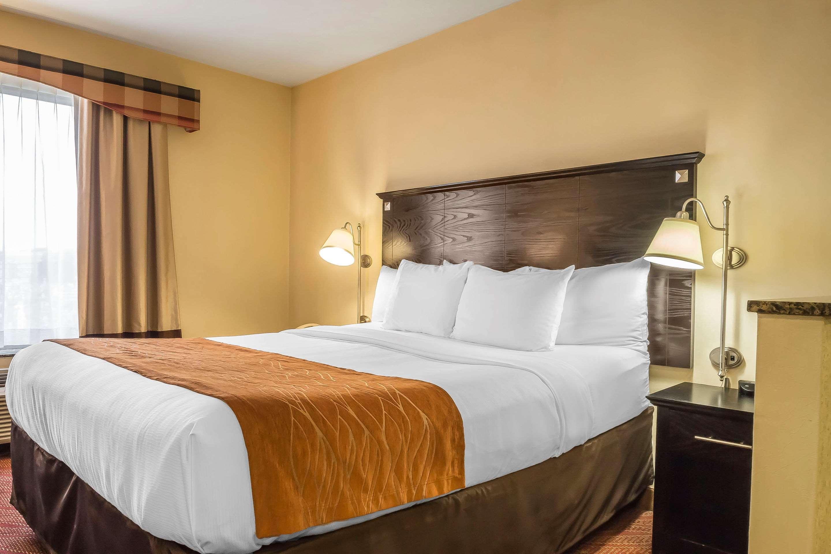 ניו יורק Comfort Inn & Suites Laguardia Airport מראה חיצוני תמונה