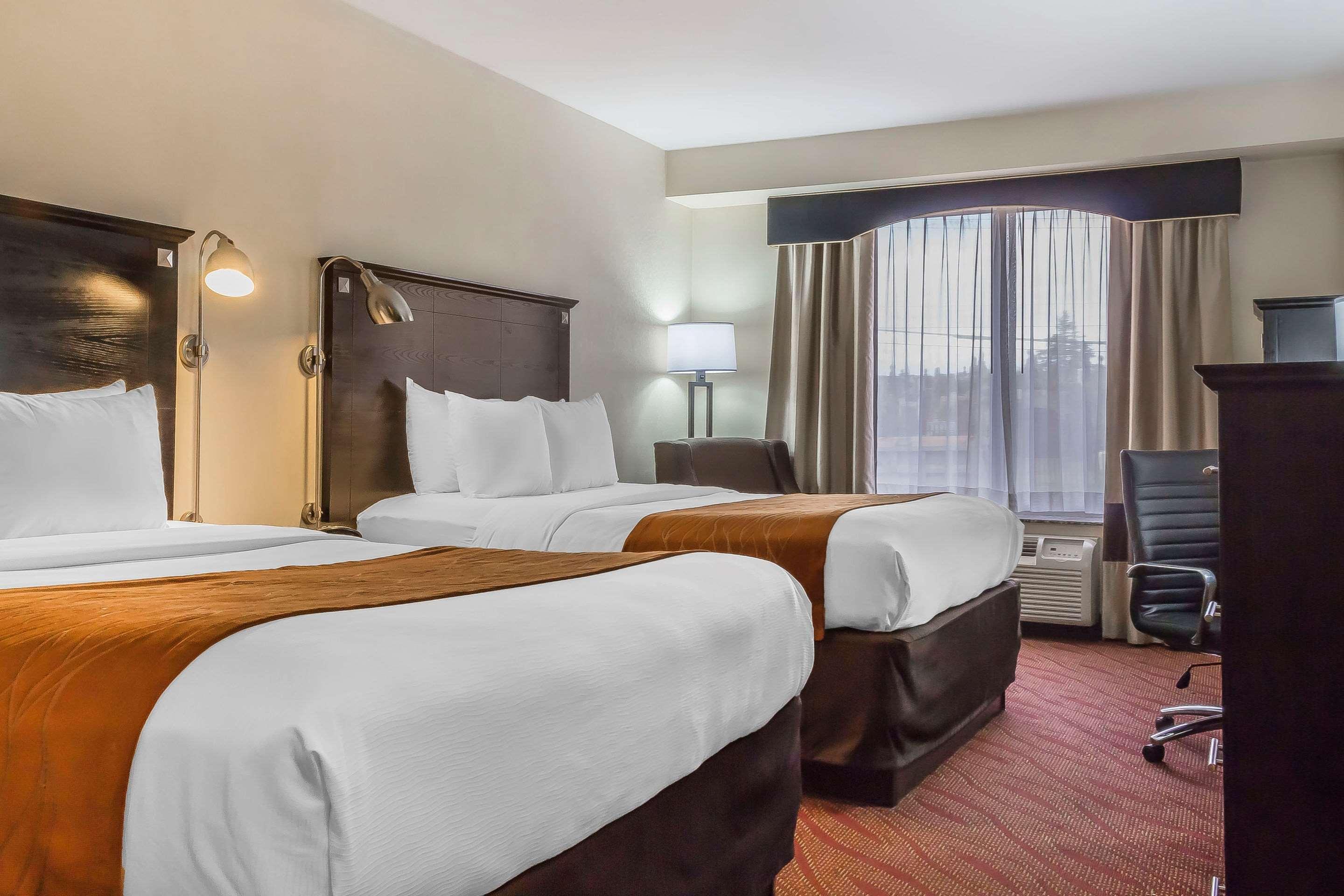 ניו יורק Comfort Inn & Suites Laguardia Airport מראה חיצוני תמונה