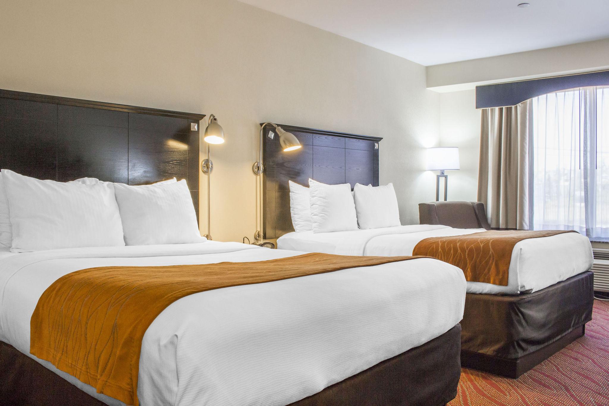 ניו יורק Comfort Inn & Suites Laguardia Airport מראה חיצוני תמונה