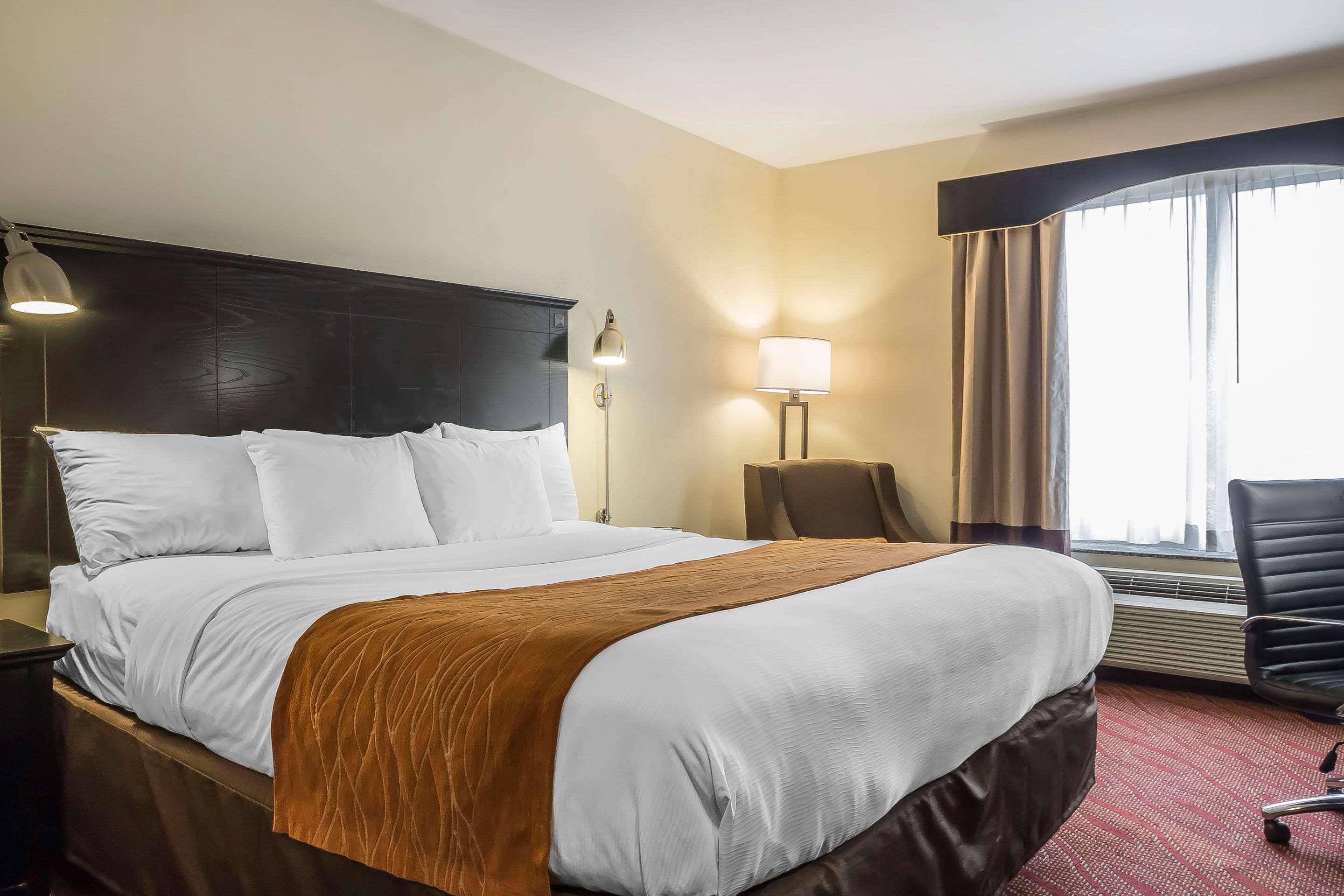 ניו יורק Comfort Inn & Suites Laguardia Airport מראה חיצוני תמונה