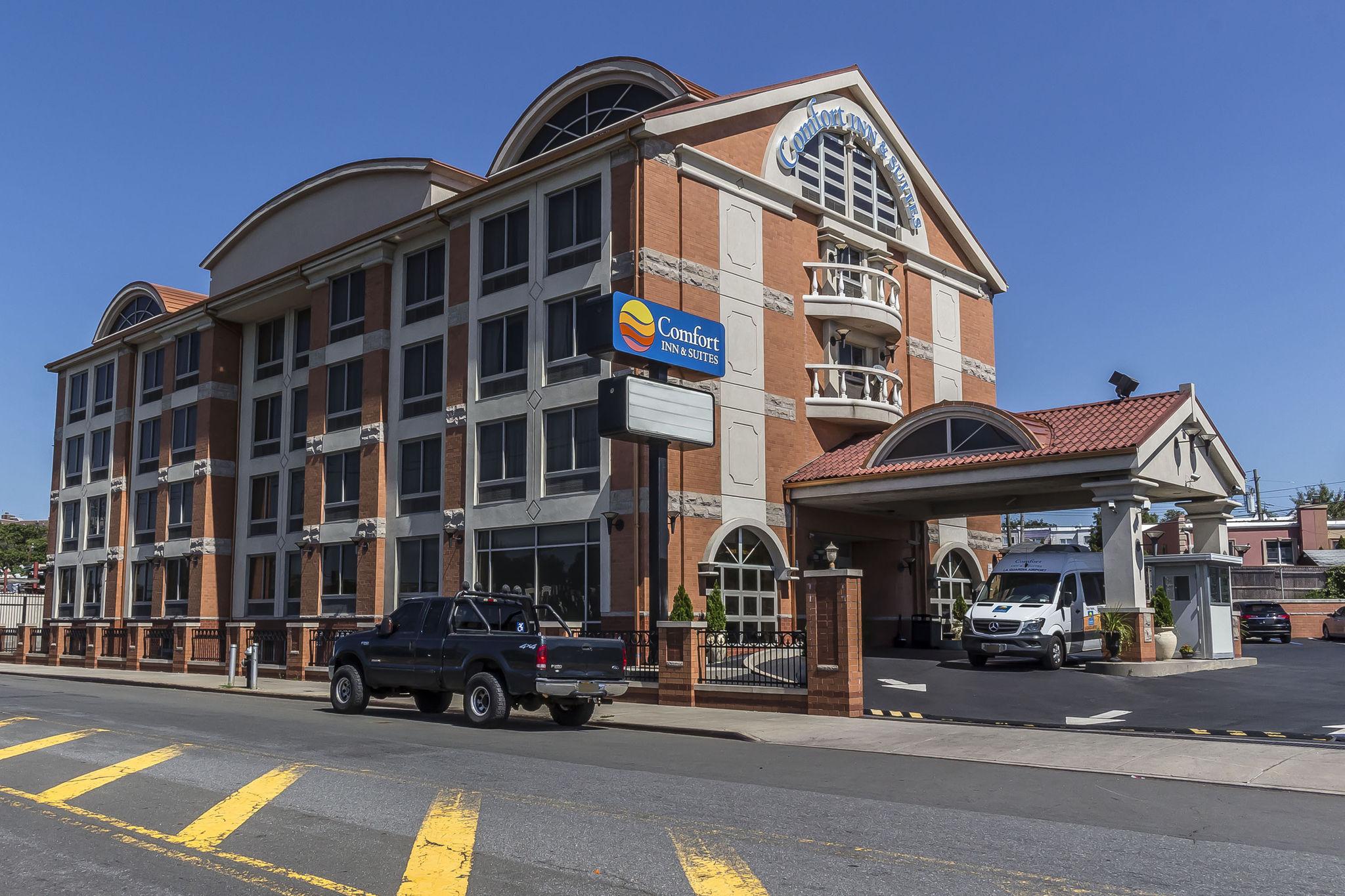 ניו יורק Comfort Inn & Suites Laguardia Airport מראה חיצוני תמונה