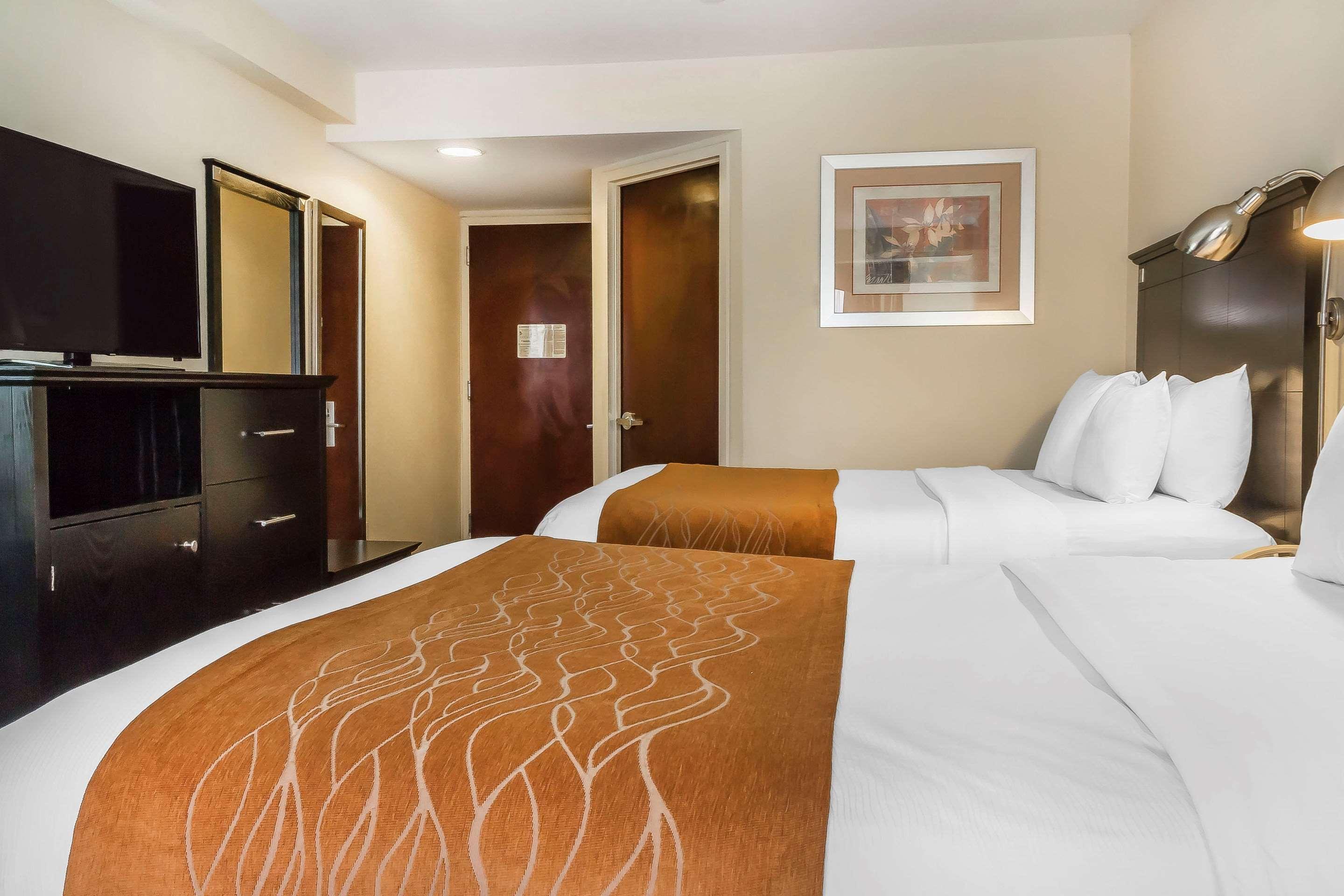 ניו יורק Comfort Inn & Suites Laguardia Airport מראה חיצוני תמונה