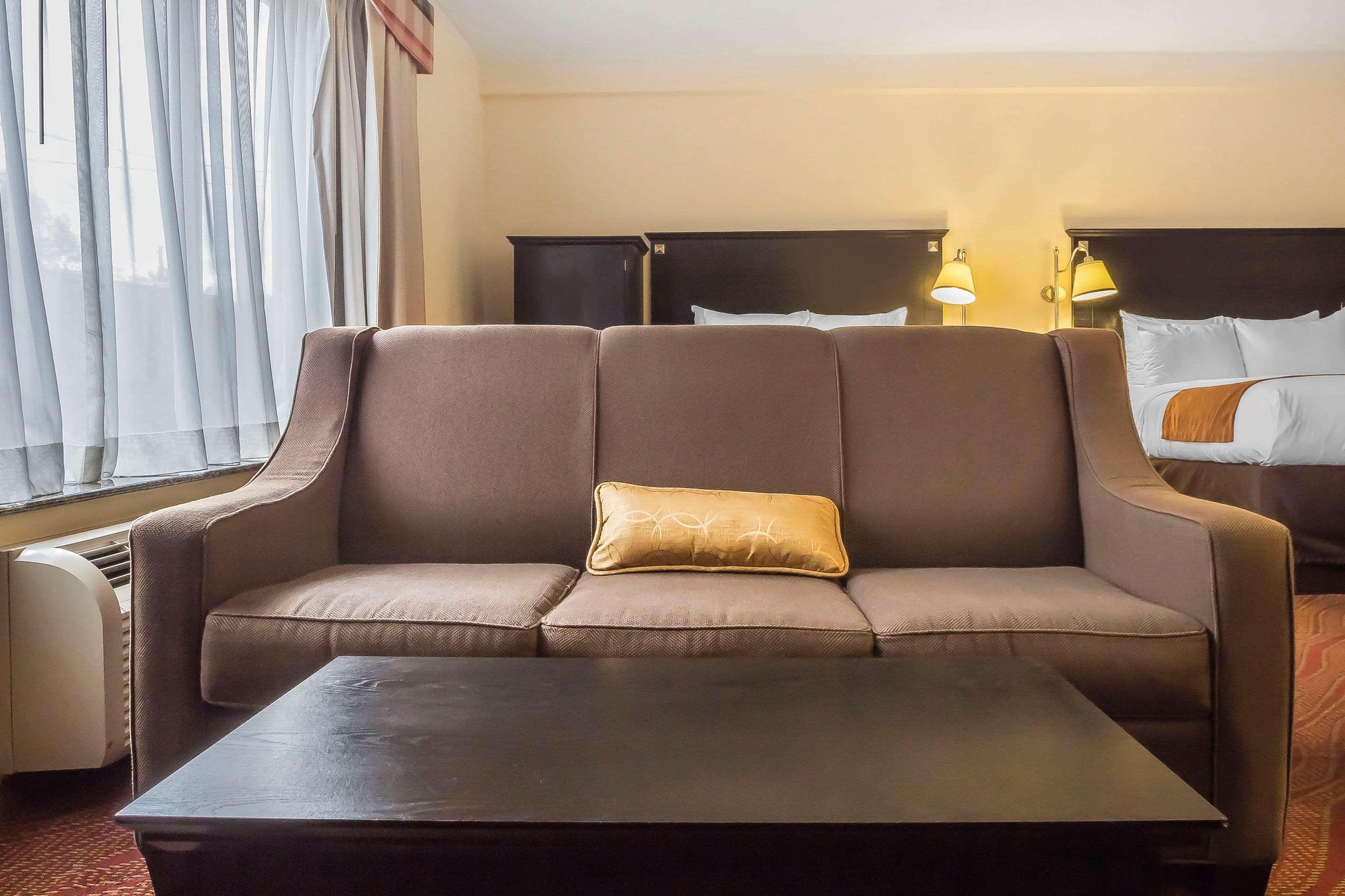 ניו יורק Comfort Inn & Suites Laguardia Airport מראה חיצוני תמונה