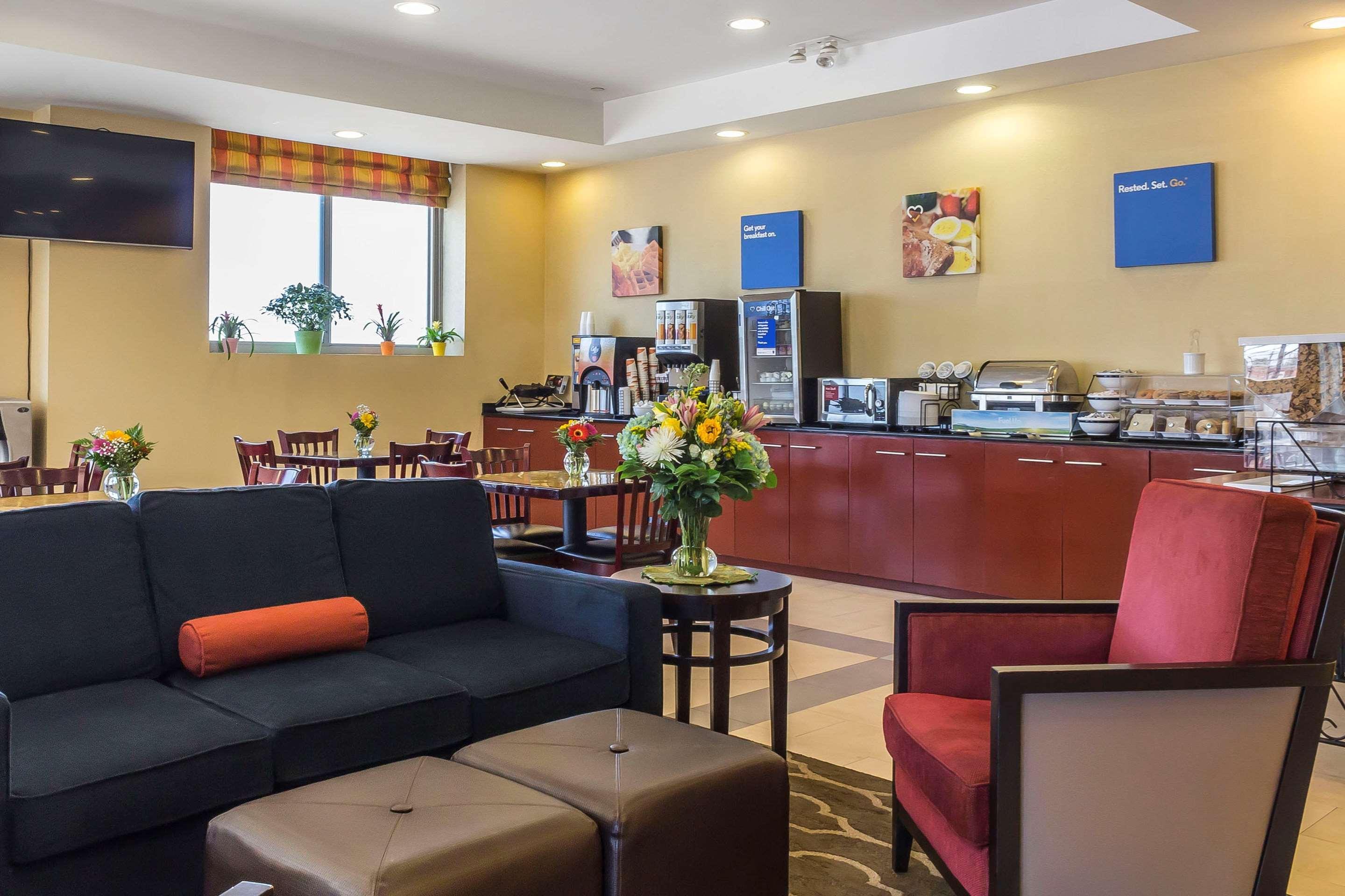 ניו יורק Comfort Inn & Suites Laguardia Airport מראה חיצוני תמונה