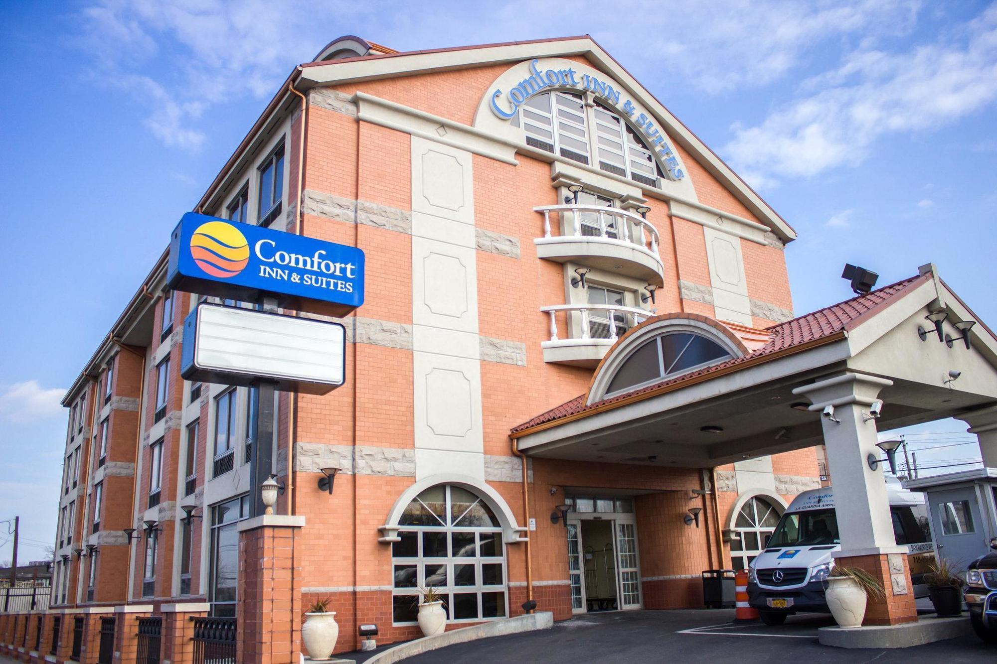 ניו יורק Comfort Inn & Suites Laguardia Airport מראה חיצוני תמונה