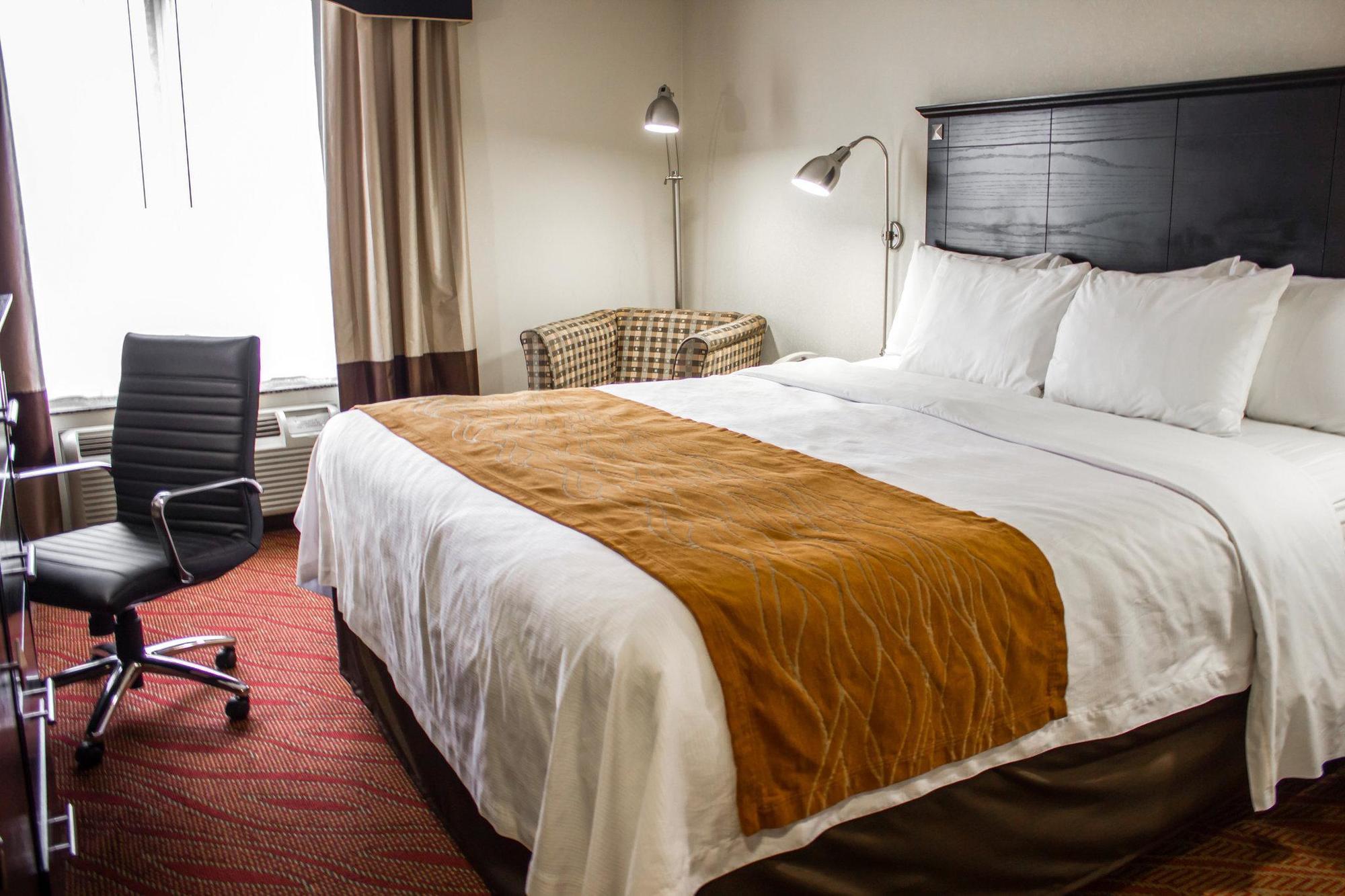 ניו יורק Comfort Inn & Suites Laguardia Airport מראה חיצוני תמונה