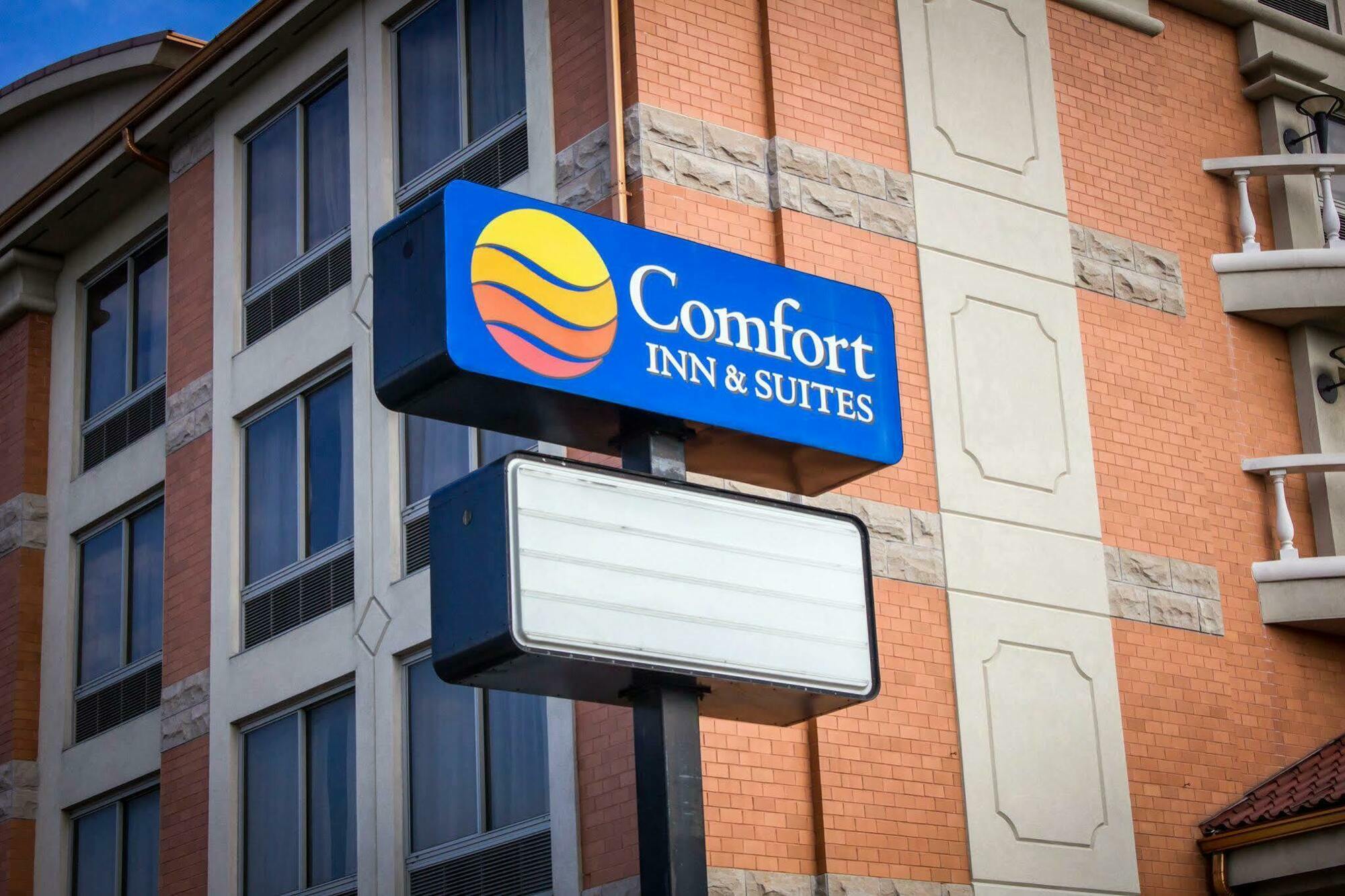 ניו יורק Comfort Inn & Suites Laguardia Airport מראה חיצוני תמונה